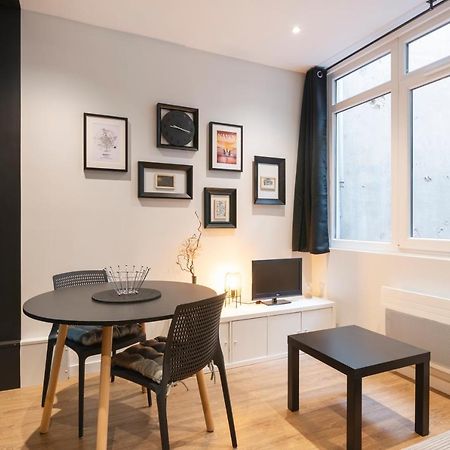 Le Cocon Des Dominicains - Duplex Pour 2, Nancy Apartment Bagian luar foto