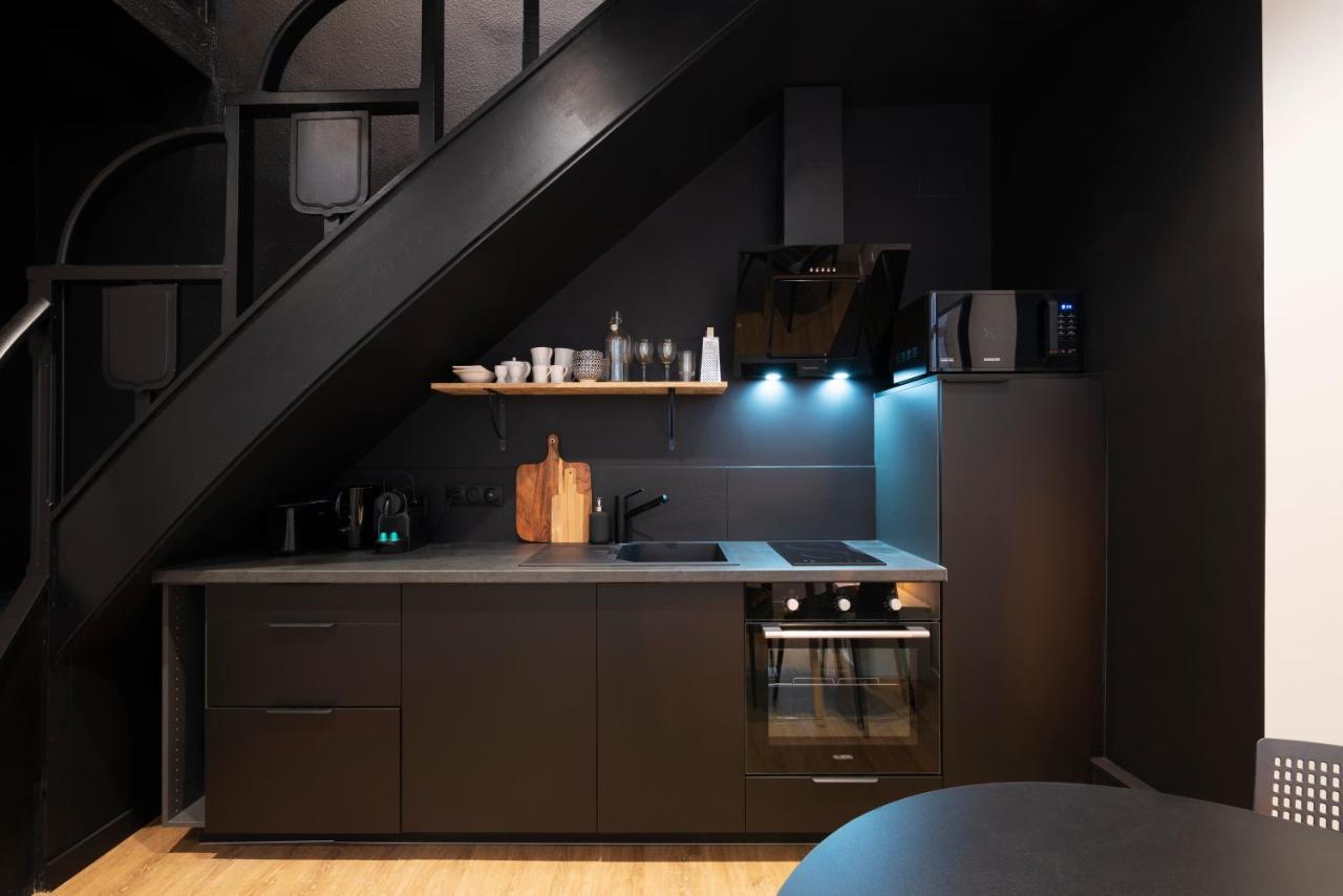 Le Cocon Des Dominicains - Duplex Pour 2, Nancy Apartment Bagian luar foto
